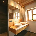Almliesl Utte-652 Apartment *